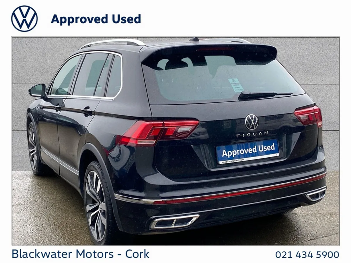 Volkswagen Tiguan Hatchback, Diesel, 2023, Black