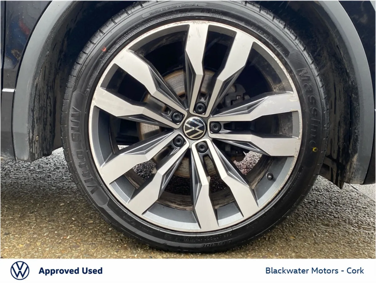 Volkswagen Tiguan Hatchback, Diesel, 2023, Black