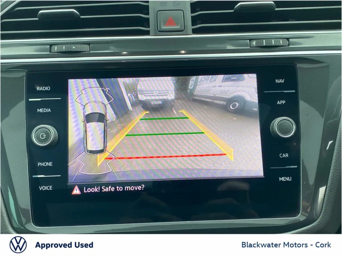 Volkswagen Tiguan Hatchback, Diesel, 2023, Black