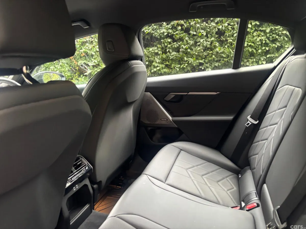 BMW 5-Series Saloon, Petrol Plug-in Hybrid, 2024, Black