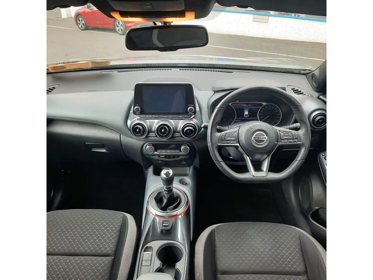 Nissan Juke MPV, Petrol, 2020, Grey