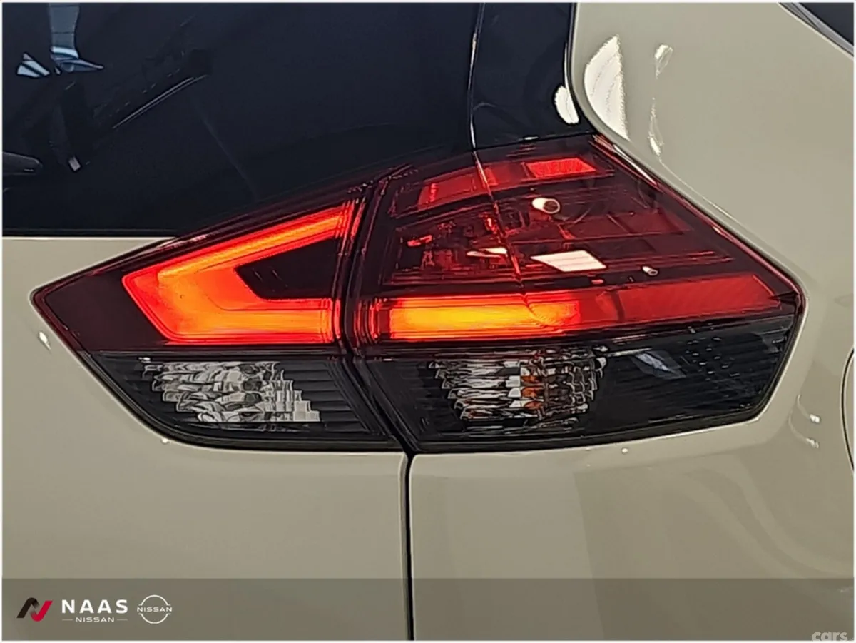Nissan X-Trail Estate, Diesel, 2019, White