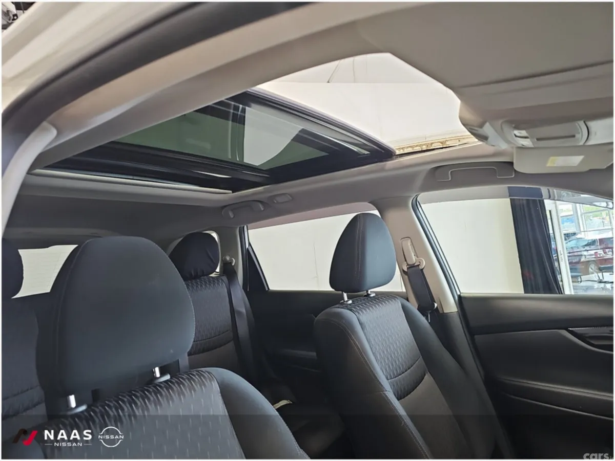Nissan X-Trail Estate, Diesel, 2019, White