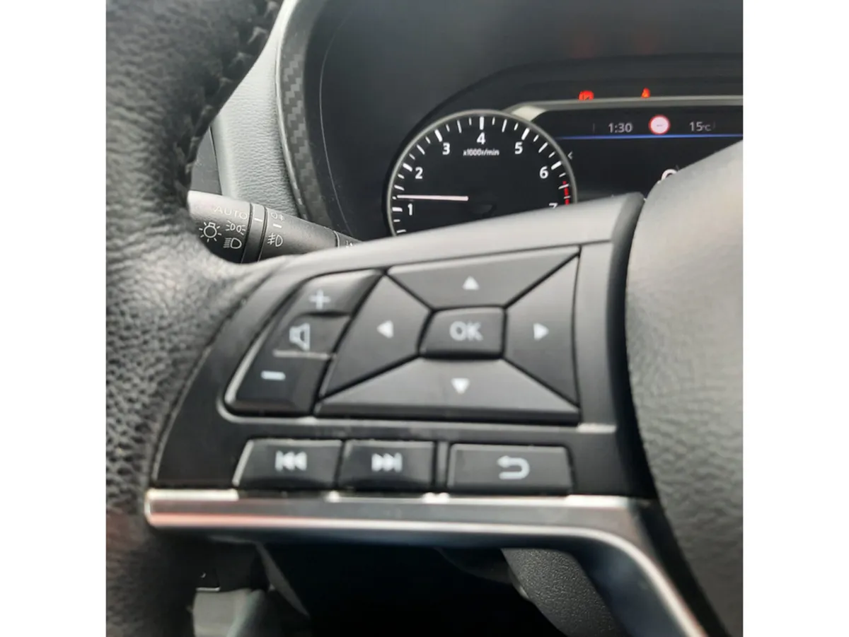 Nissan Juke MPV, Petrol, 2020, Grey