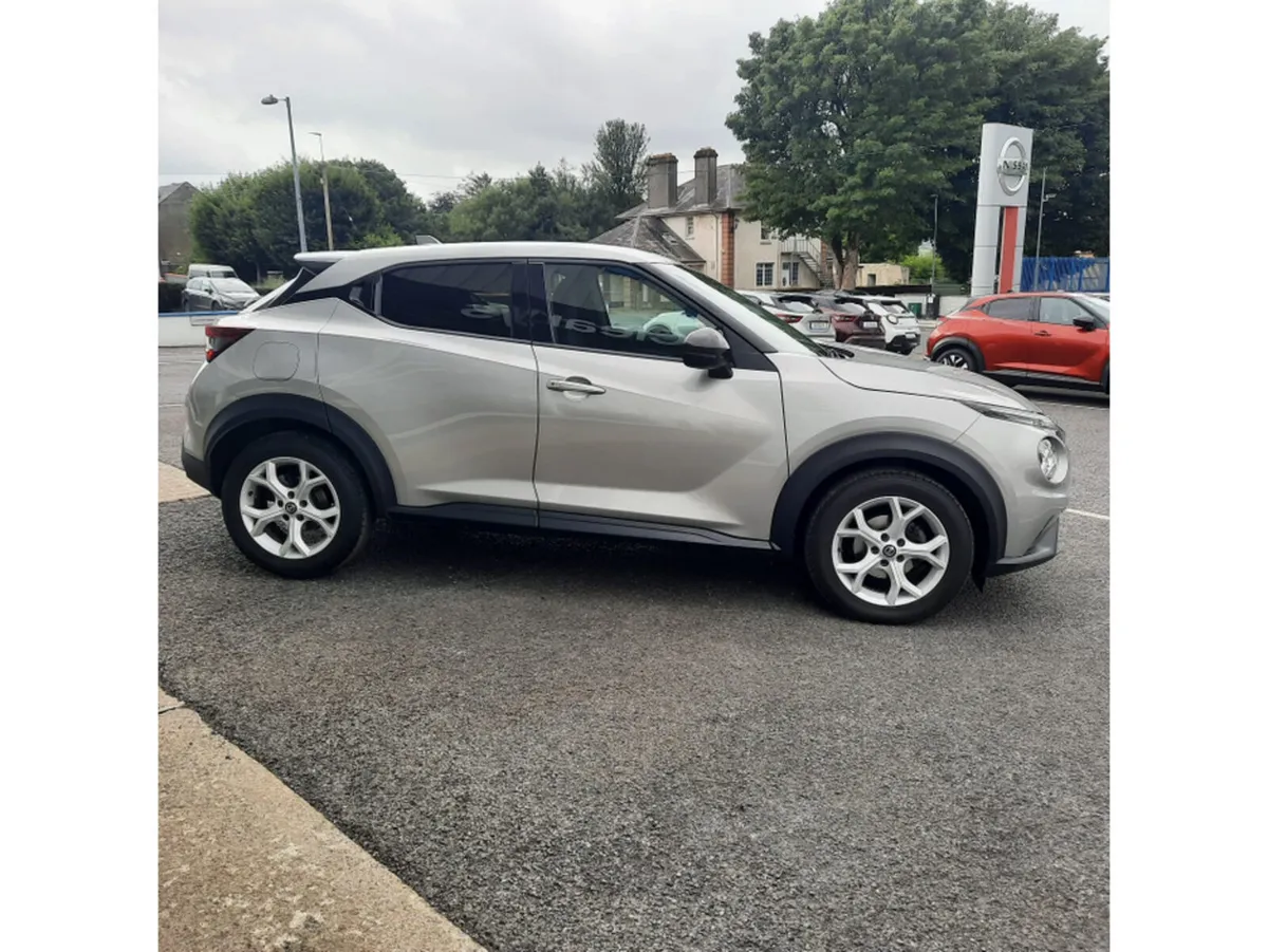 Nissan Juke MPV, Petrol, 2020, Grey