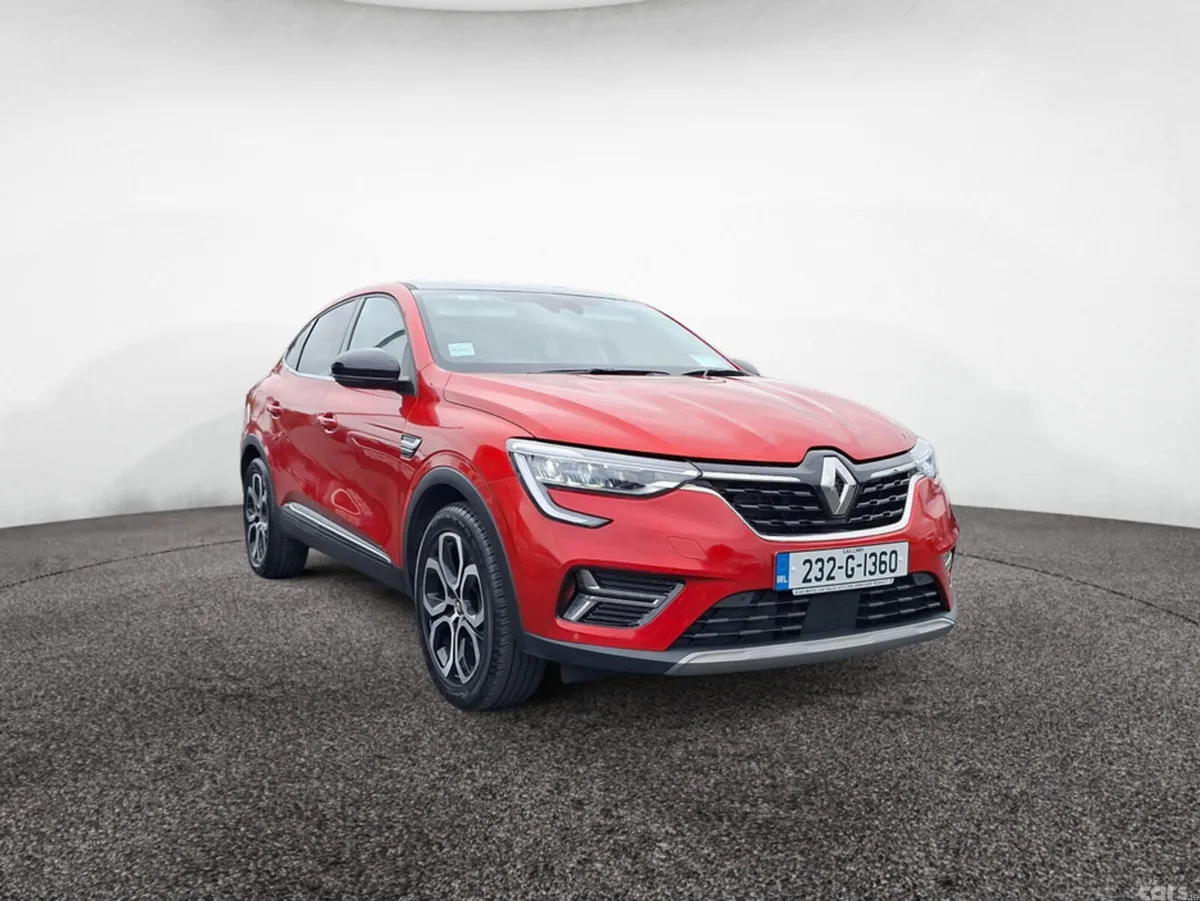 Renault Arkana Hatchback, Petrol, 2023, Red