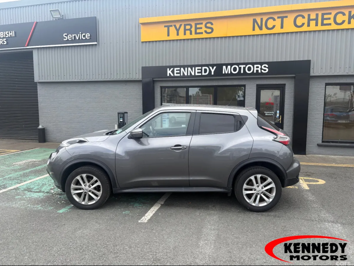 Nissan Juke Hatchback, Petrol, 2015, Grey
