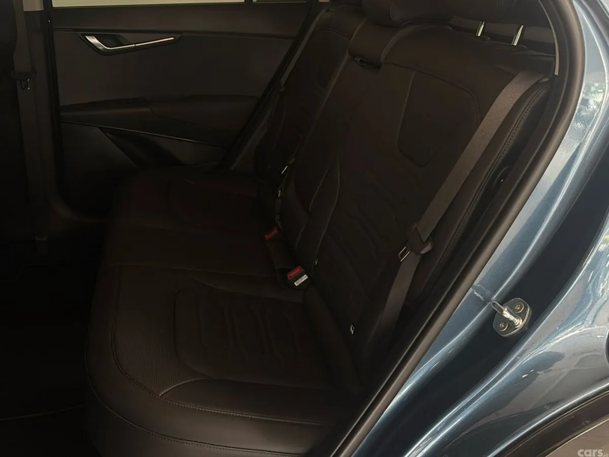 Kia Niro Hatchback, Petrol Plug-in Hybrid, 2025, Blue