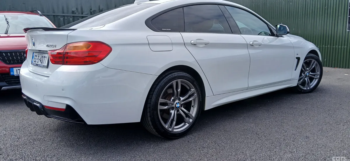 BMW 4-Series Coupe, Petrol, 2015, White
