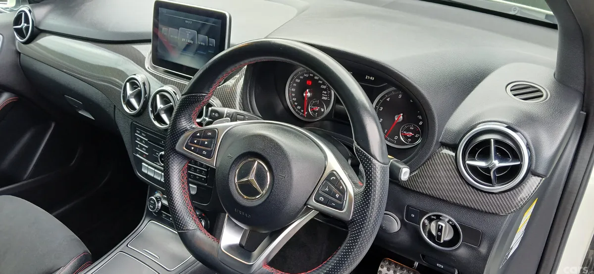 Mercedes-Benz B-Class SUV, Petrol, 2016, White