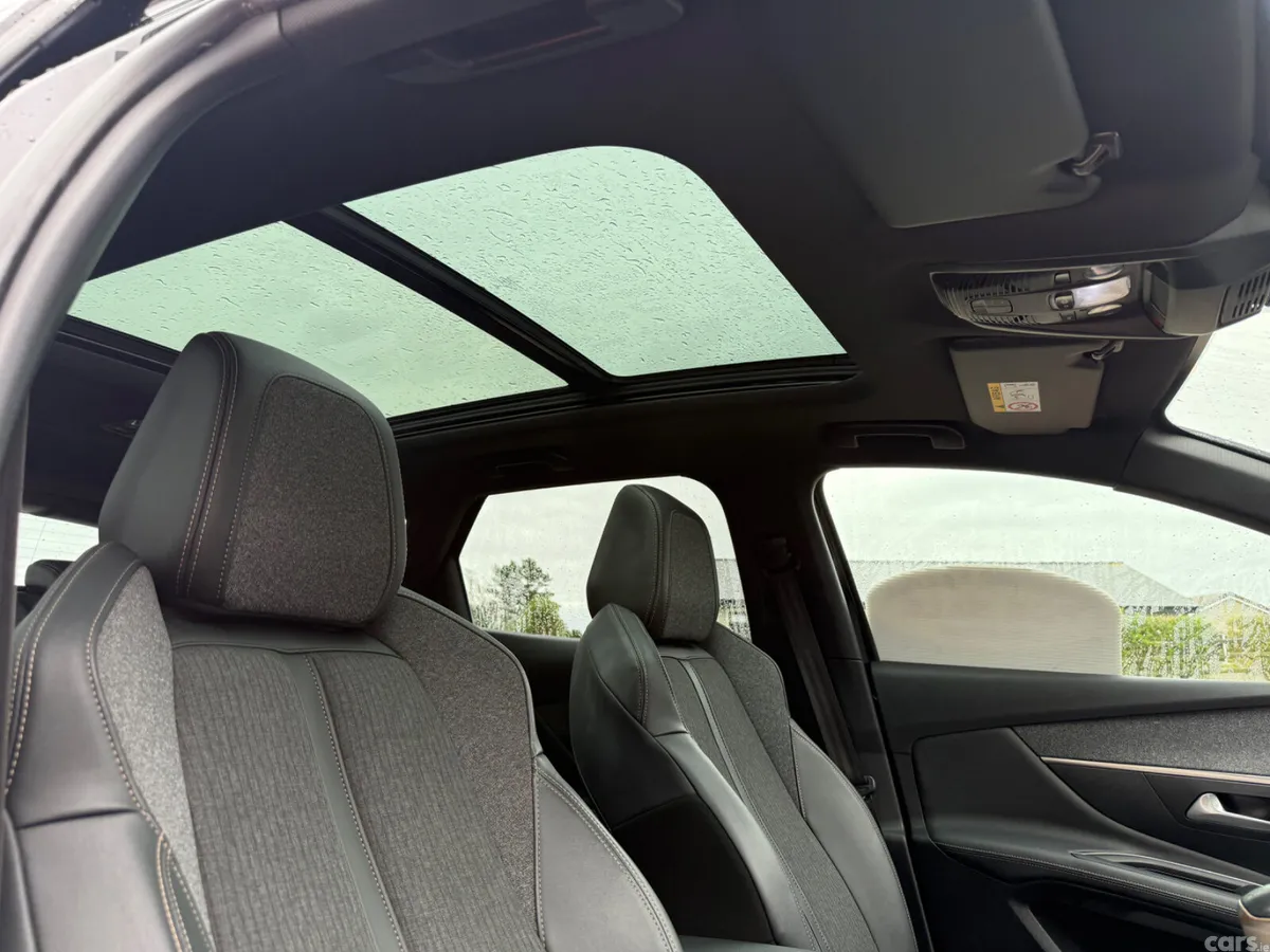 Peugeot 3008 SUV, Diesel, 2019, Black