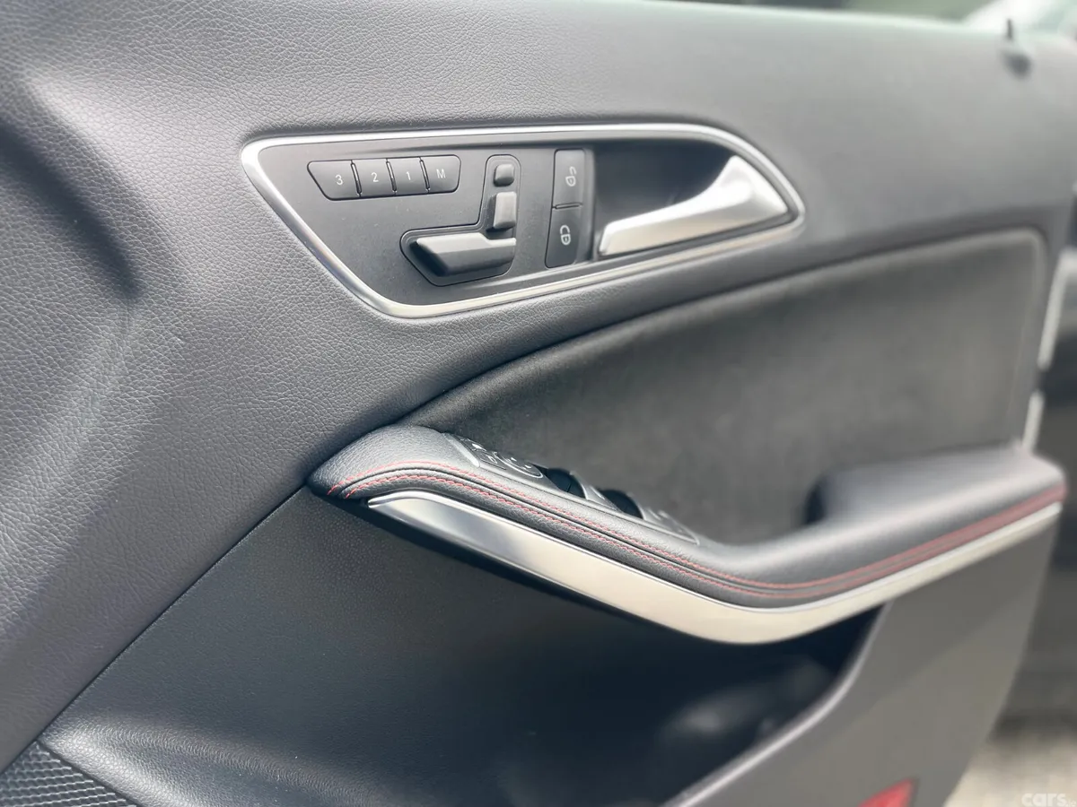 Mercedes-Benz CLA Coupe, Petrol, 2014, White