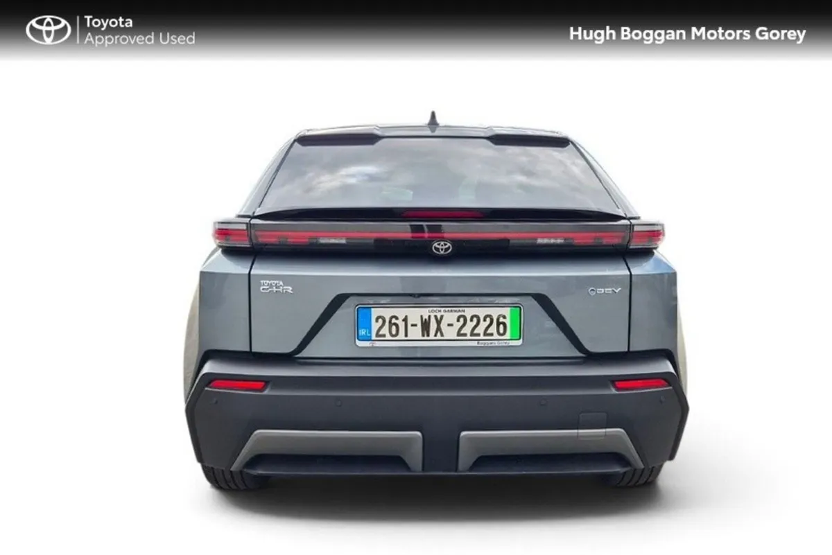 Toyota C-HR Estate, Electric, 2026, Green