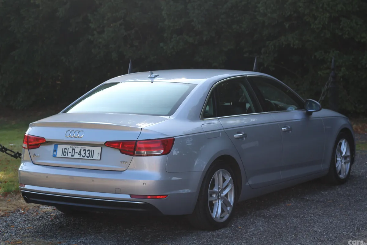 Audi A4 Saloon, Diesel, 2016, Silver