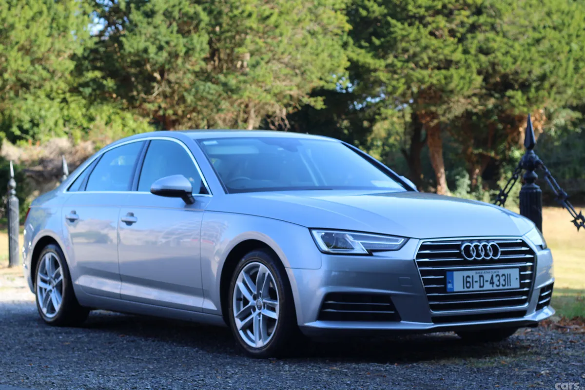 Audi A4 Saloon, Diesel, 2016, Silver