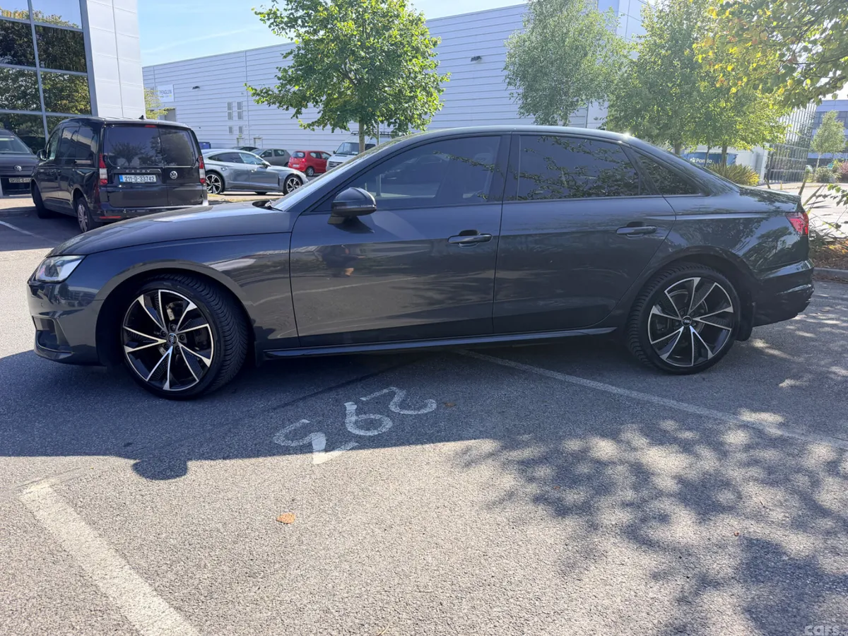Audi A4 Saloon, Diesel, 2020, Grey