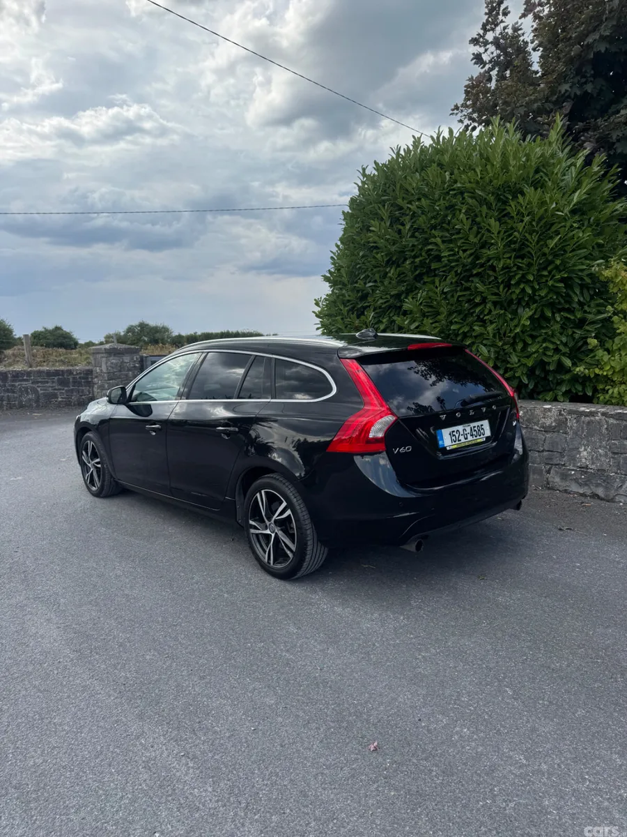 Volvo V60 Estate, Petrol, 2015, Black