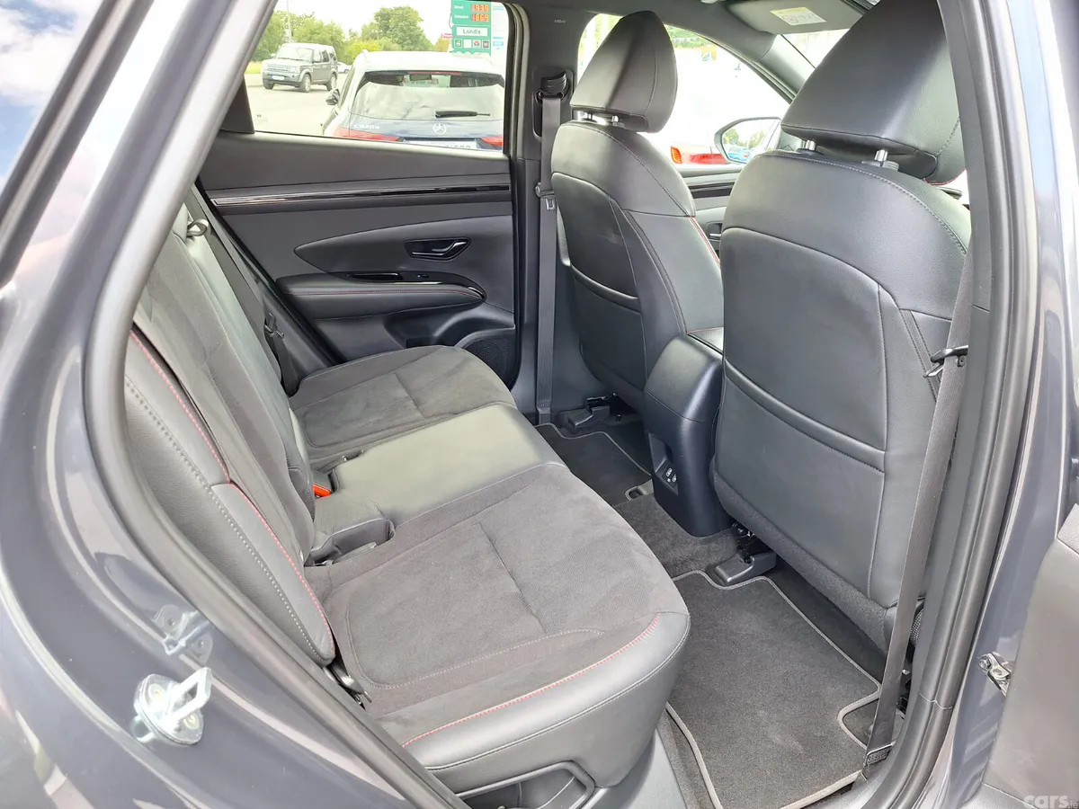 Hyundai Tucson SUV, Petrol Plug-in Hybrid, 2023, Grey