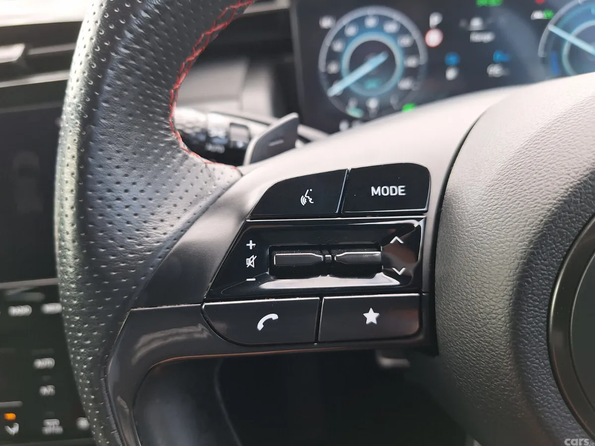 Hyundai Tucson SUV, Petrol Plug-in Hybrid, 2023, Grey