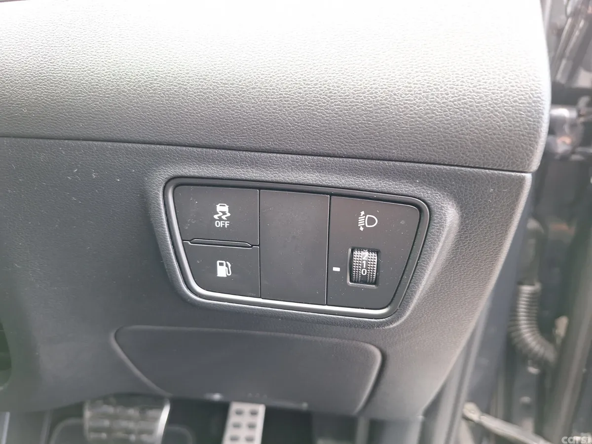 Hyundai Tucson SUV, Petrol Plug-in Hybrid, 2023, Grey