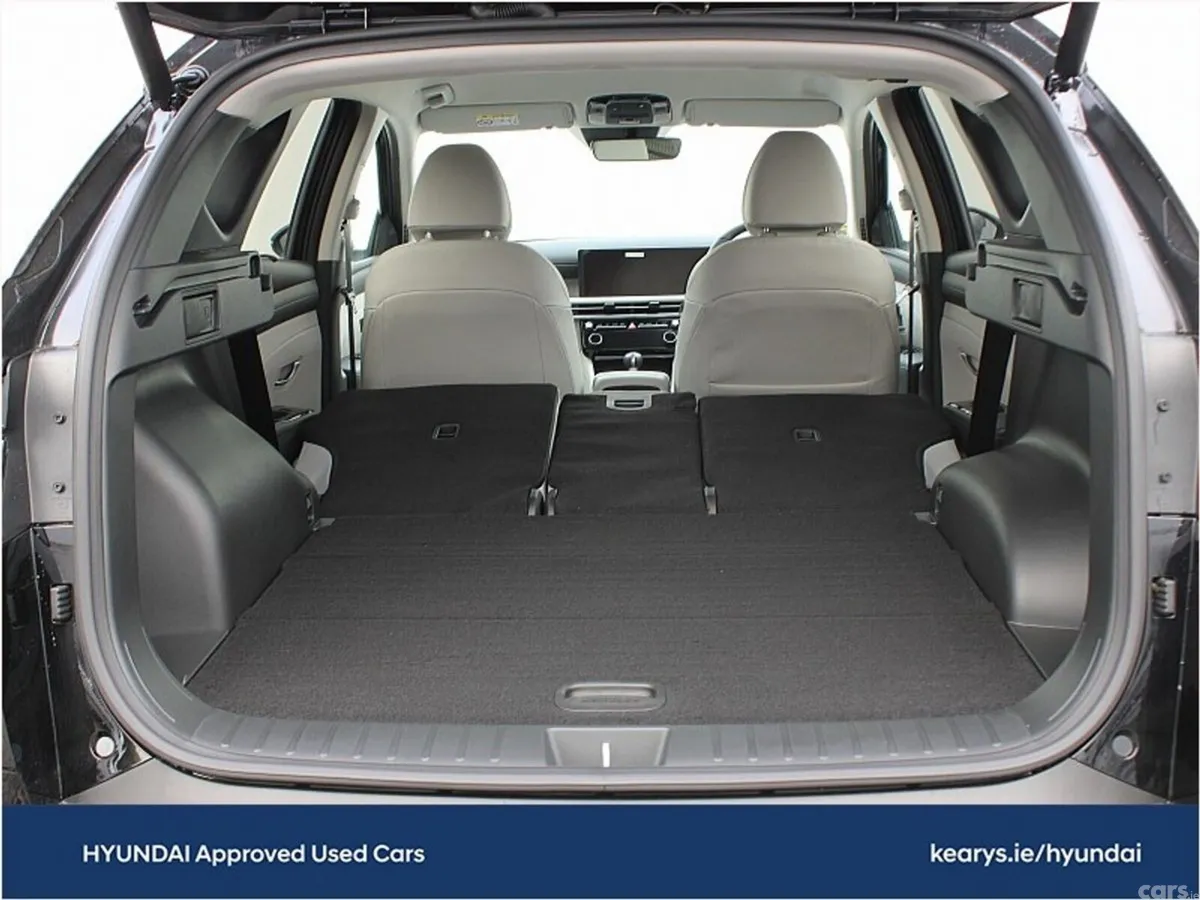 Hyundai Tucson SUV, Diesel, 2025, Black
