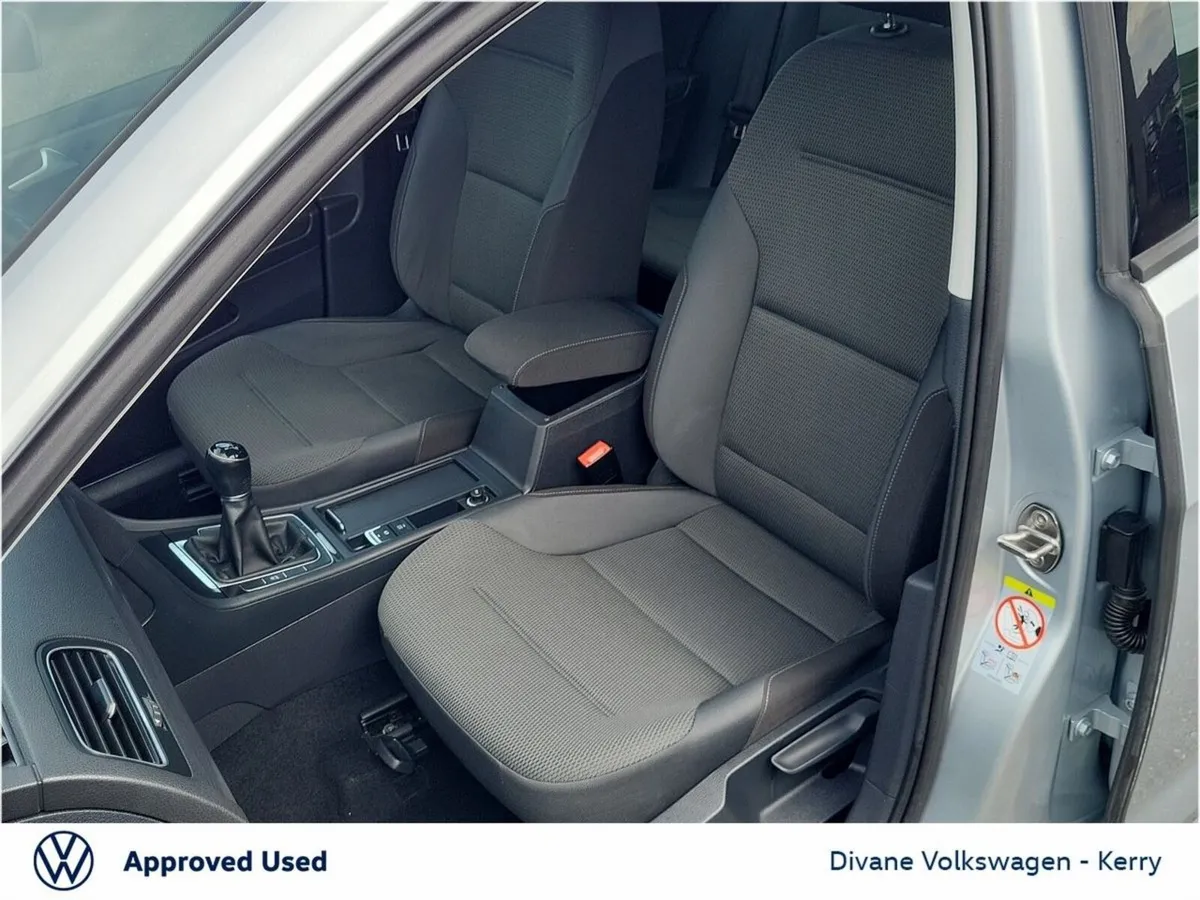 Volkswagen Golf Hatchback, Diesel, 2019, Silver