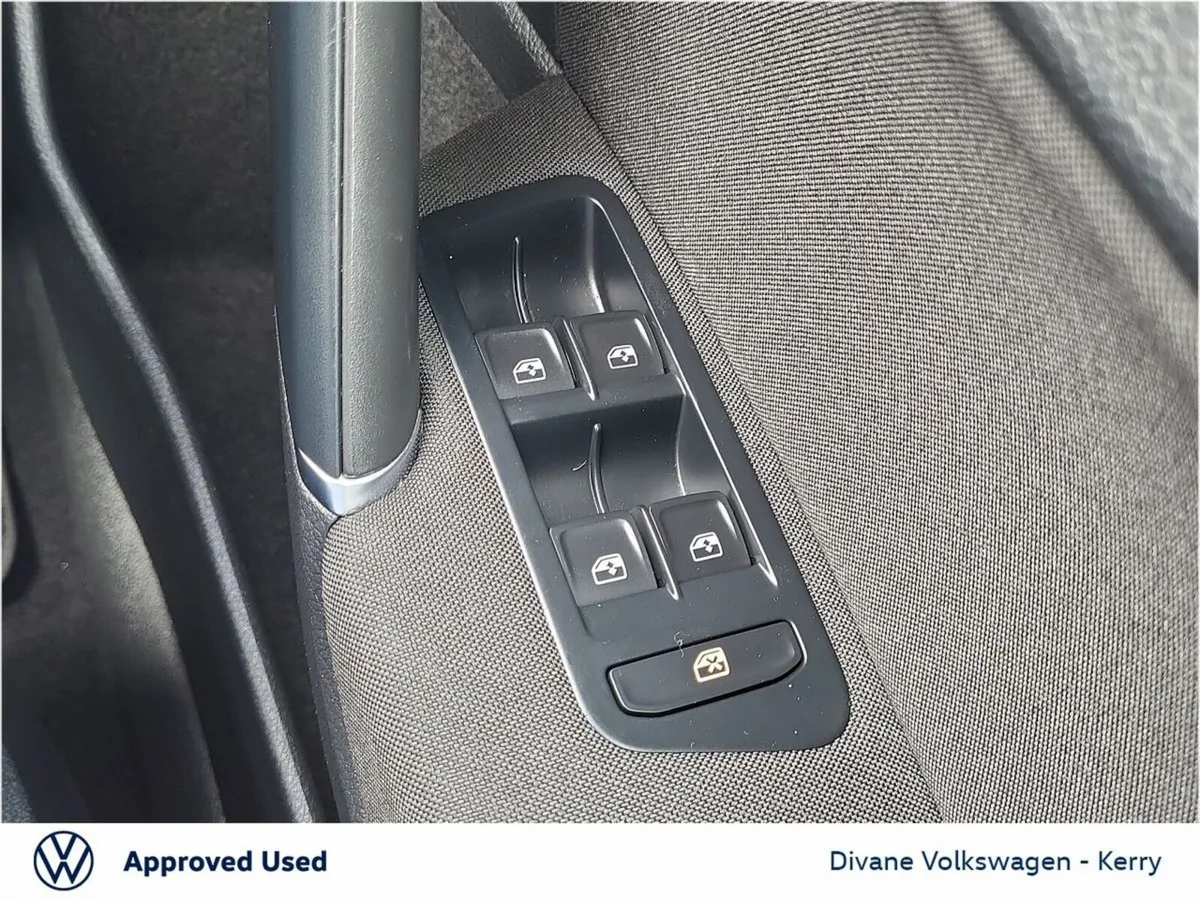 Volkswagen Golf Hatchback, Diesel, 2019, Silver