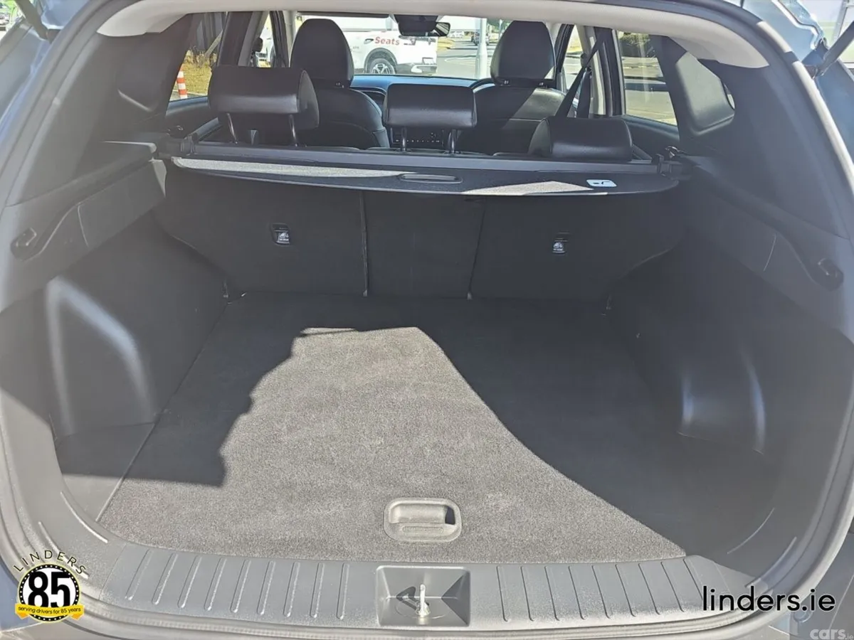 Hyundai Tucson SUV, Petrol Plug-in Hybrid, 2024, Blue
