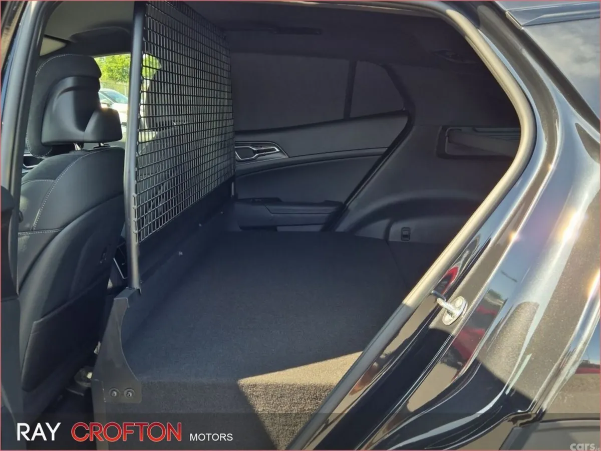 Kia Sportage SUV, Diesel Hybrid, 2026, Black