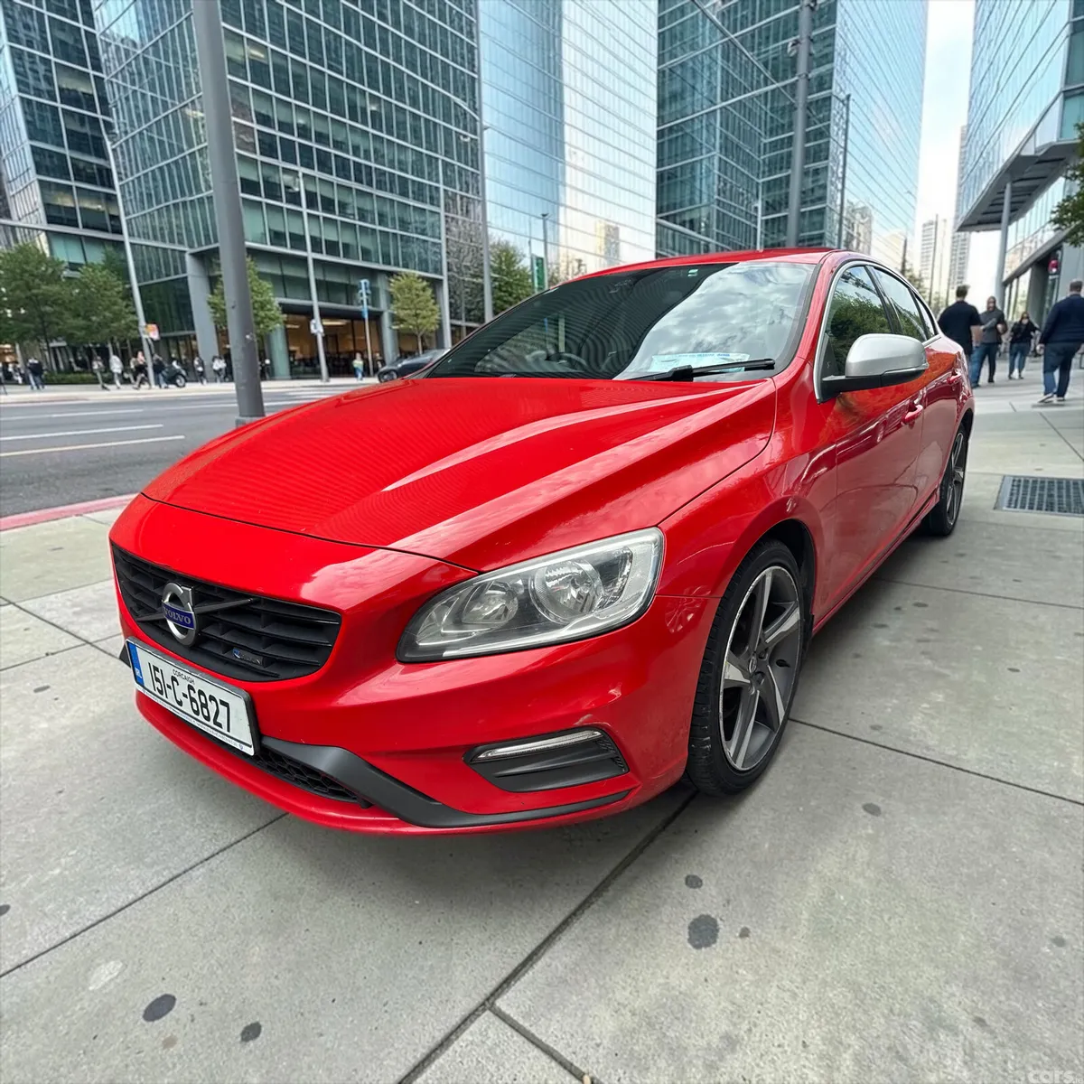Volvo S60 Saloon, Diesel, 2015, Red