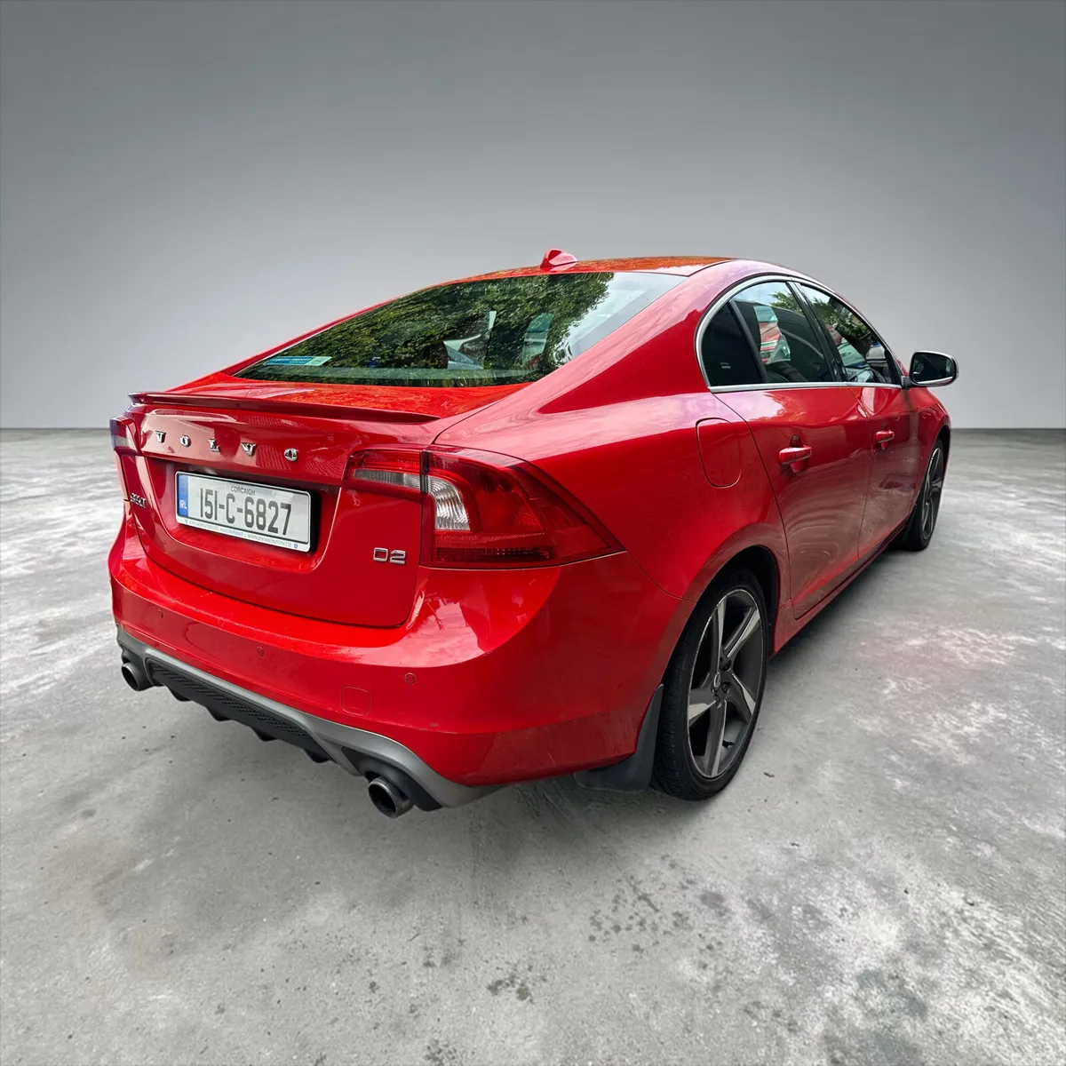Volvo S60 Saloon, Diesel, 2015, Red