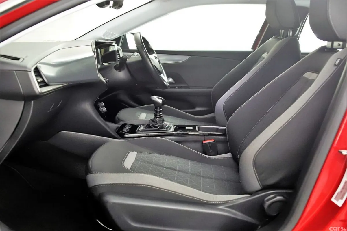 Opel Mokka SUV, Diesel, 2022, Red
