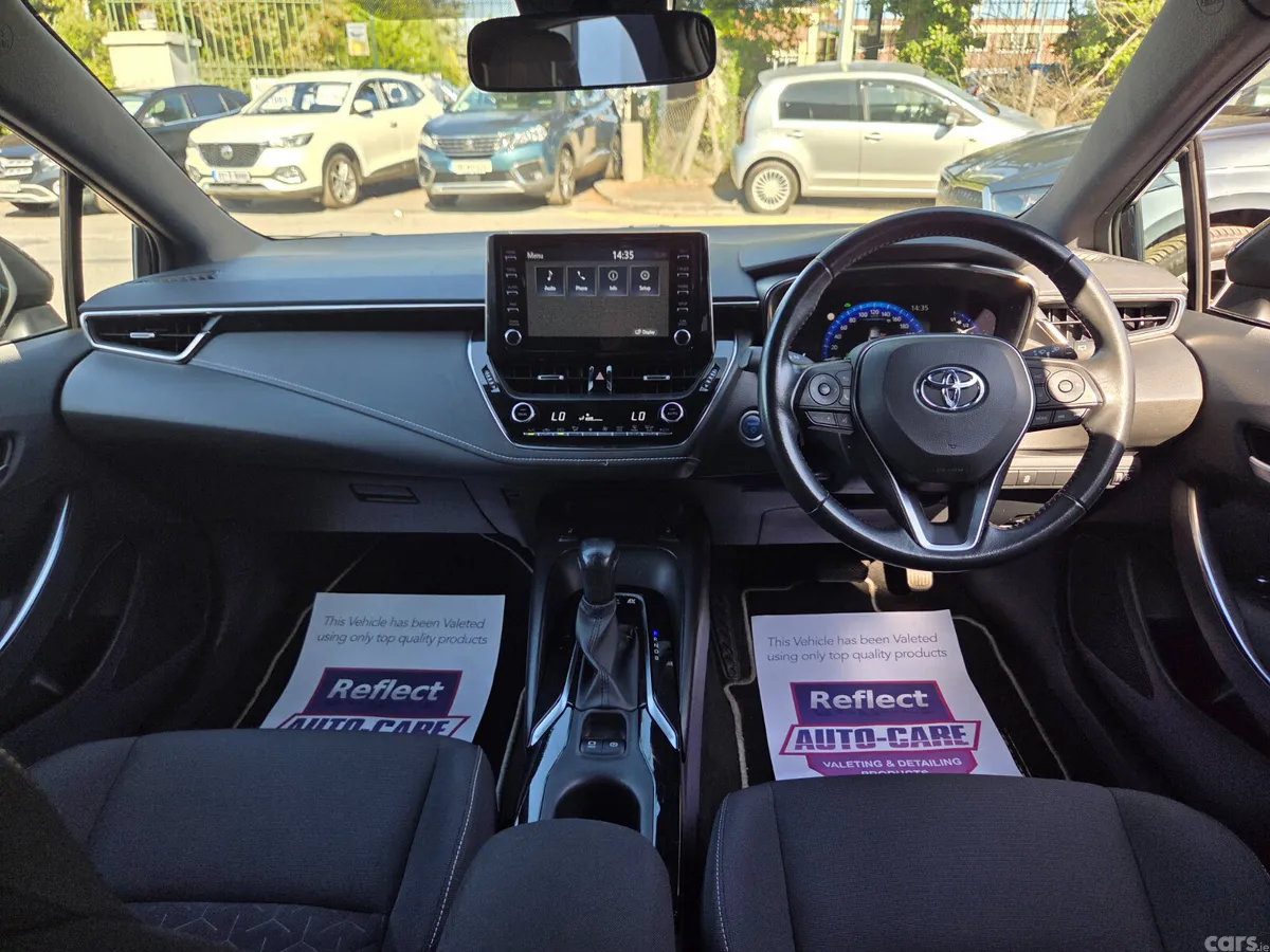 Toyota Corolla Hatchback, Petrol Hybrid, 2022, Black