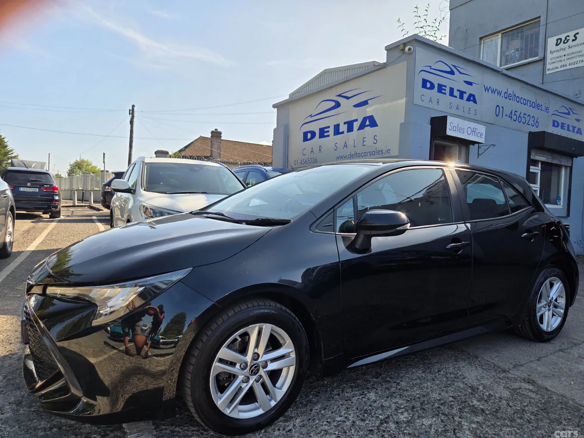 Toyota Corolla Hatchback, Petrol Hybrid, 2022, Black