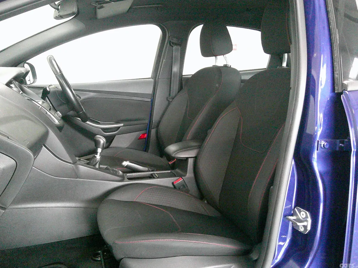 Ford Focus Hatchback, Diesel, 2018, Blue