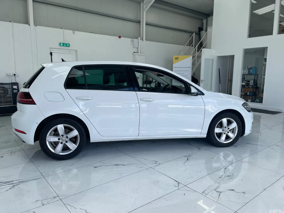Volkswagen Golf Hatchback, Diesel, 2020, White