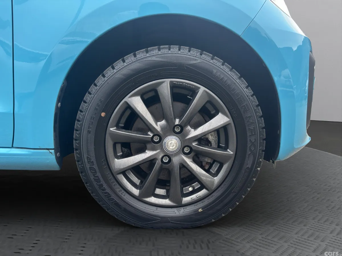 Volkswagen up! Hatchback, Petrol, 2018, Blue