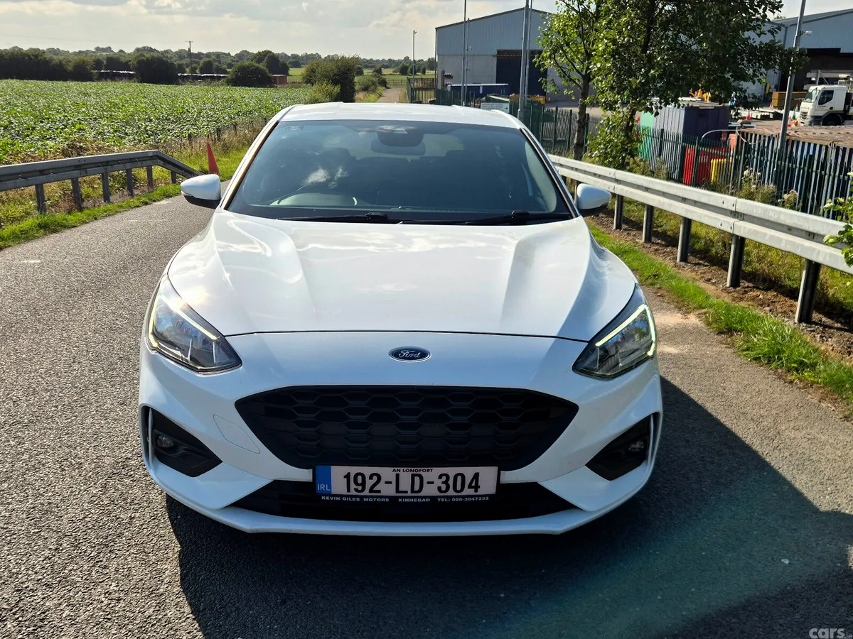 Ford Focus Hatchback, Diesel, 2019, White