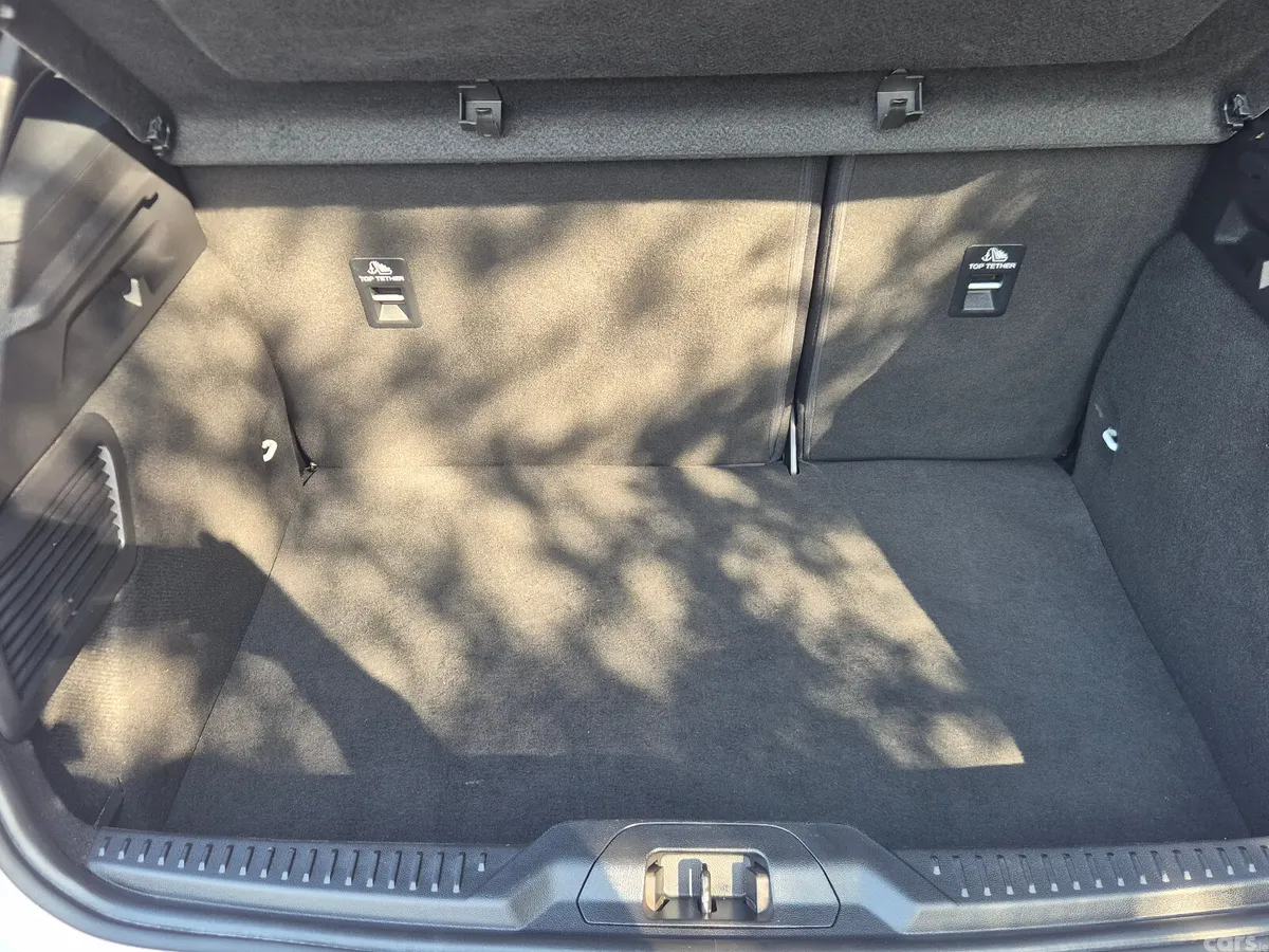 Ford Focus Hatchback, Diesel, 2019, White