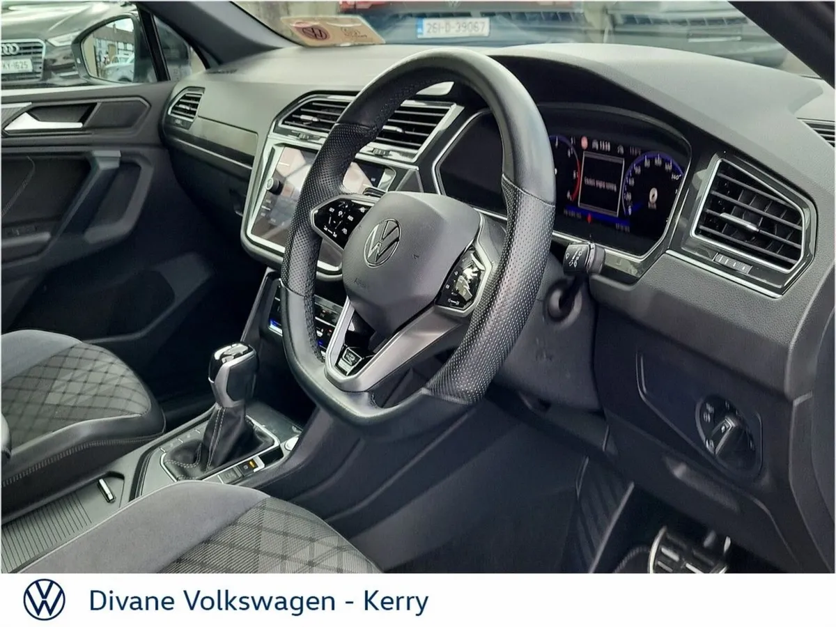Volkswagen Tiguan SUV, Diesel, 2023, Silver