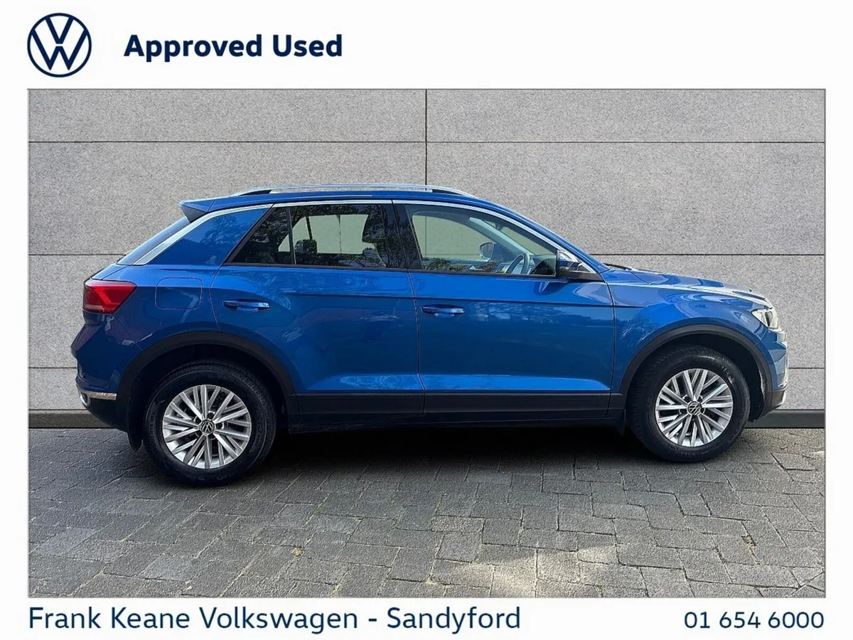 Volkswagen T-Roc SUV, Petrol, 2022, Blue