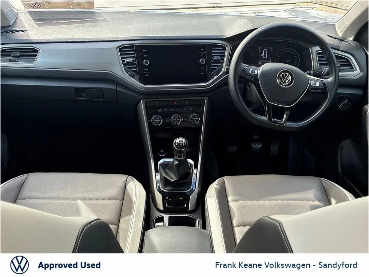 Volkswagen T-Roc SUV, Petrol, 2022, Blue