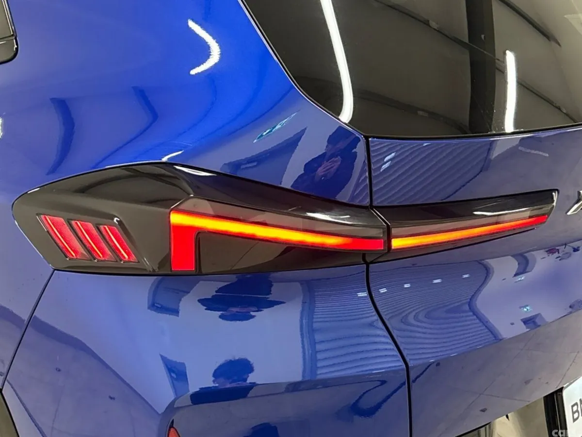 BMW XM SUV, Petrol Plug-in Hybrid, 2025, Blue