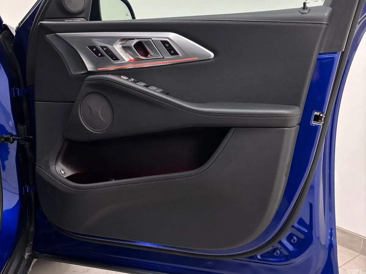 BMW XM SUV, Petrol Plug-in Hybrid, 2025, Blue