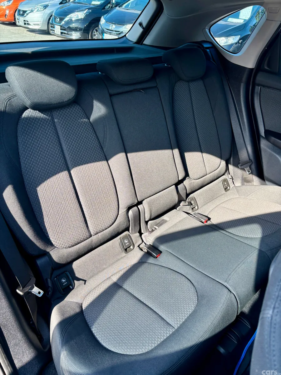 BMW 2-Series Hatchback, Diesel, 2018, Blue