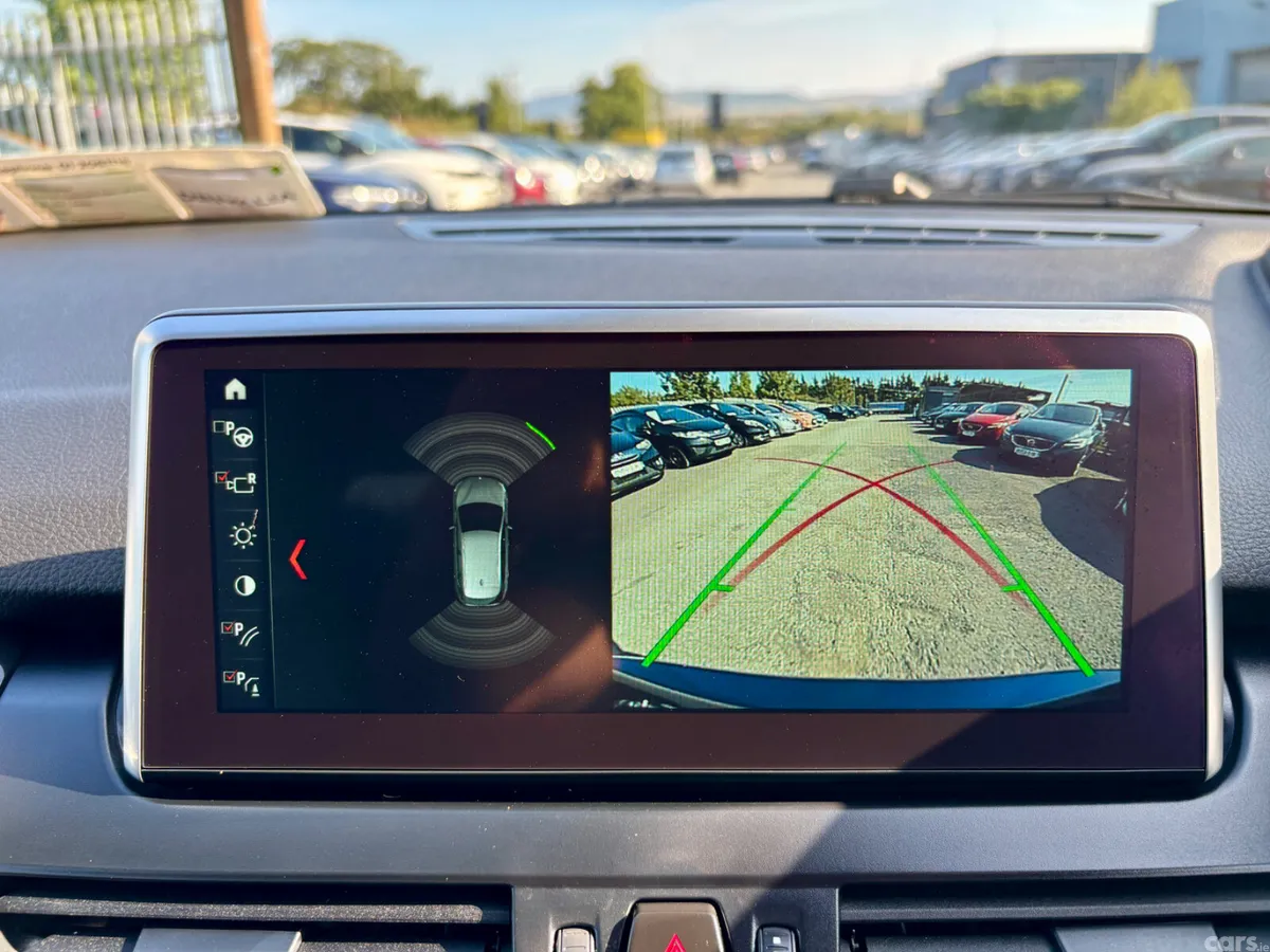 BMW 2-Series Hatchback, Diesel, 2018, Blue