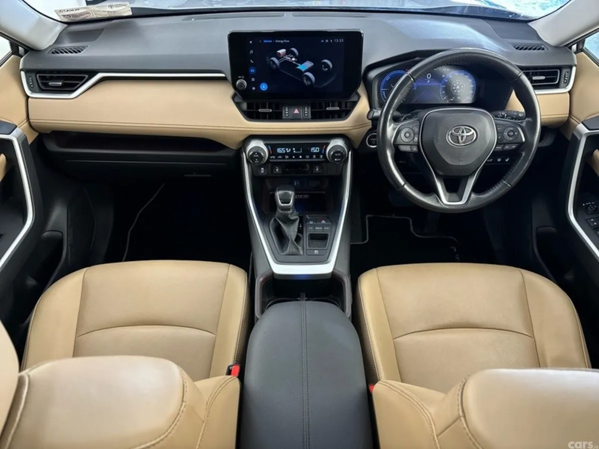 Toyota RAV4 SUV, Petrol Hybrid, 2024, Grey