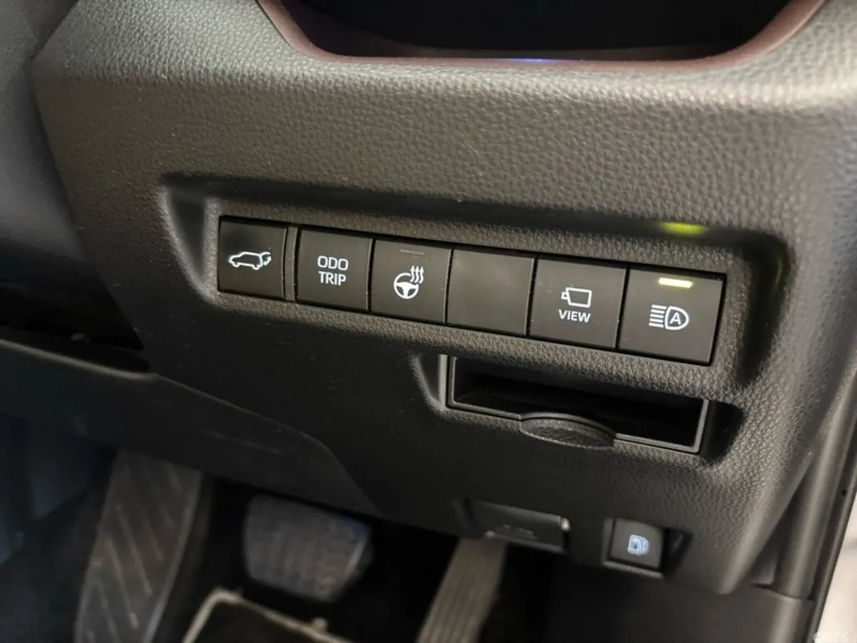 Toyota RAV4 SUV, Petrol Hybrid, 2024, Grey