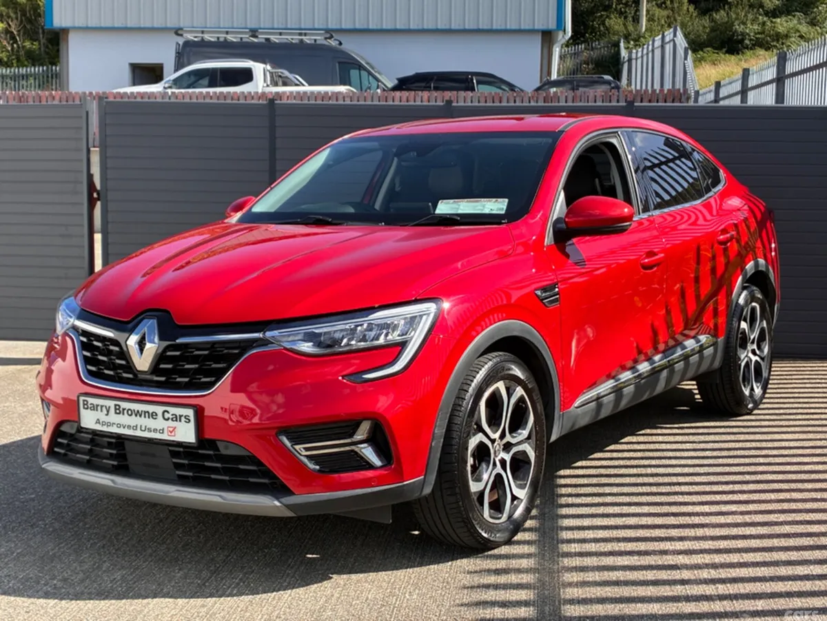 Renault Arkana Coupe, Petrol Hybrid, 2023, Red