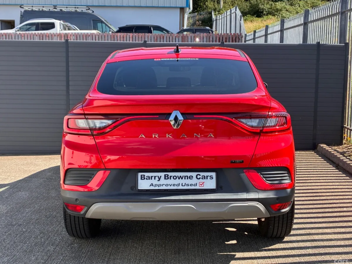 Renault Arkana Coupe, Petrol Hybrid, 2023, Red